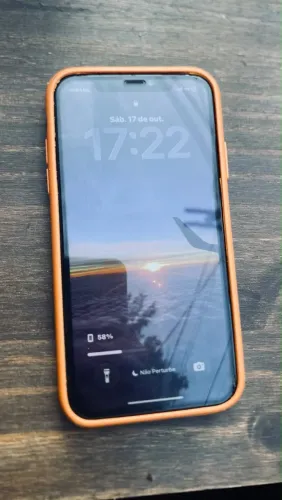 IPhone 11 94% ?