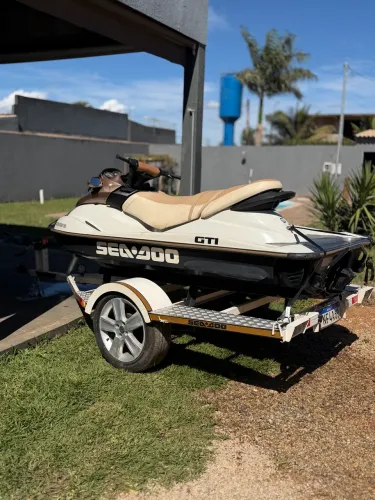 Sea-Doo GTI 110 2004 | 280 Horas | Completo com Carreta Reforçada | Revisado