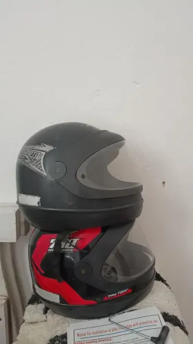 2 capacetes para vender rápido