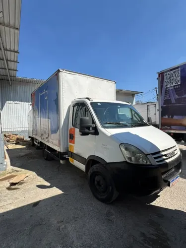 Iveco Daily 35s14 3.0 16V Turbo Diesel Mec. 2011