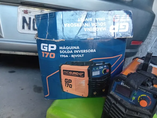 Vende-se uma máquina de soldar 