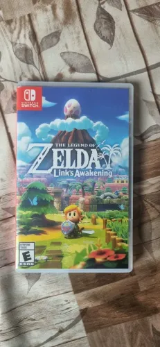 The Legend of Zelda: Link's Awakening - Nintendo Switch (Mídia Física)