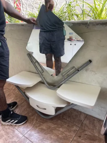 Bancada com espelho