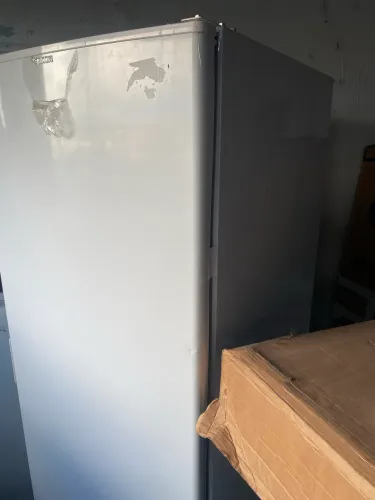 FREEZER VERTICAL TRIPLA AÇÃO 569L FRICON ZEROOO