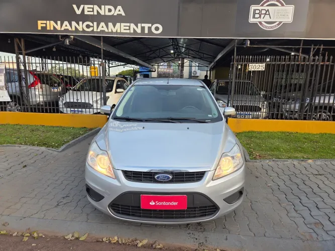 Ford Focus 1.6 S/se/se Plus Flex 8v/16v 5P 2010
