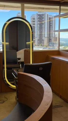 Loja Df plaza Shopping. Estúdio Masculino/ Barbearia 