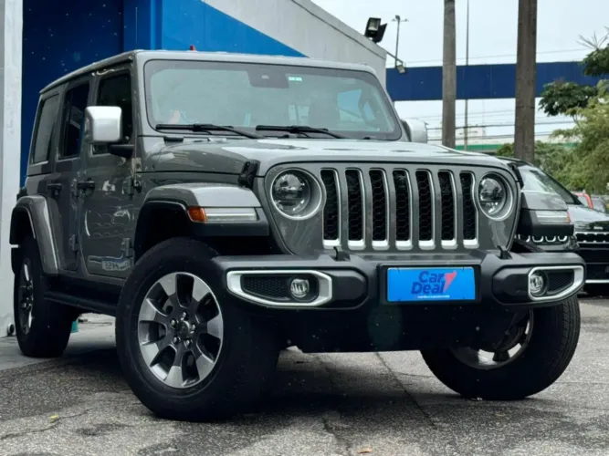 Jeep Wrangler Unlimited Sahara 2.0 TB 4P AUT 2023