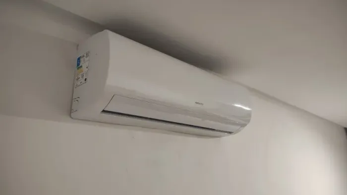AR-CONDICIONADO SPLIT 22.000 BTUs - AGRATTO