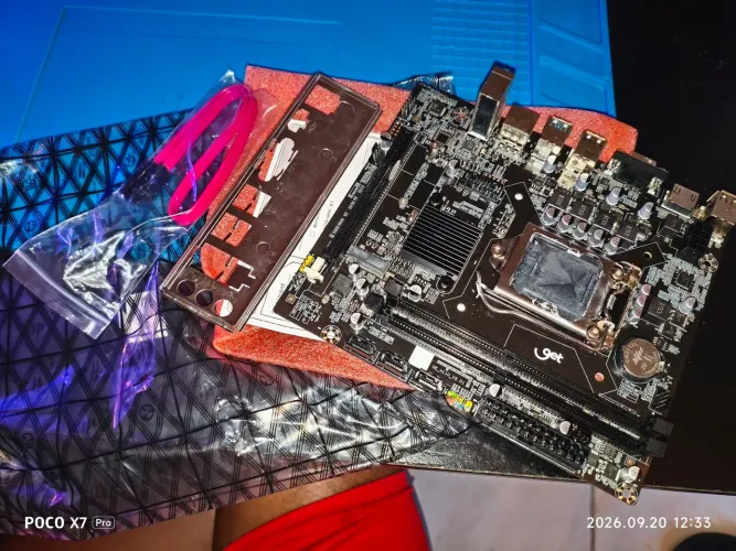 PLACA MÃE H110 1151 entrada para DDR4 COM NVME