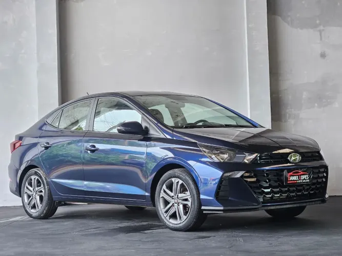 Hyundai HB20S Com. Plus Tech 1.0 TB Flex 12V AUT 2025