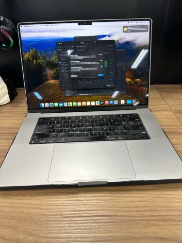 Apple MacBook Pro 16,2? M2 Pro 16GB RAM SSD 1TB - 2023 - MNW93LL/A