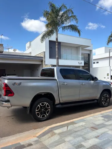 Toyota Hilux CD SRX 4X4 2.8 TDI 16V Diesel Aut. 2023