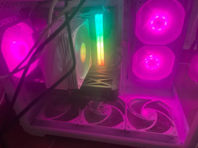 PC GAMER HIGH END