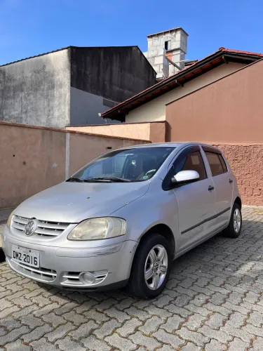 Volkswagen Fox Plus 1.0mi/ 1.0mi Total Flex 8V 4P 2005