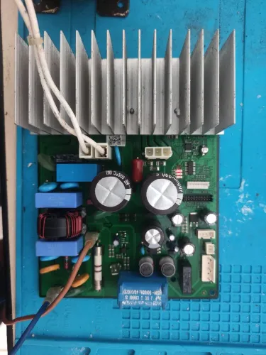 Placa Inverter Condensadora Samsung (DB41-01349A / DB92-04024A) 