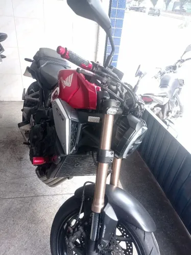 Cb 650r