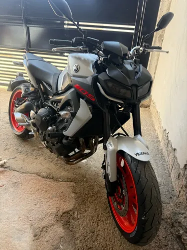 Yamaha MT 09