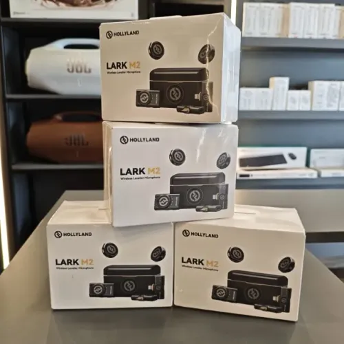 ? Microfone Hollyland Lark M2 Duo Combo - Novo Lacrado