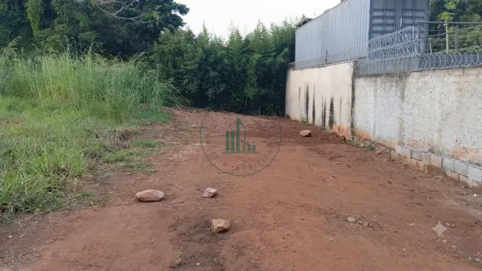 Lote / Terreno em Dois Córregos - Piracicaba