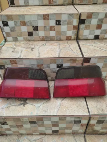 Lanterna traseira carro Verona Escort