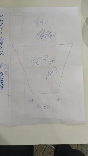 ESTRUTURA METALLICA 300m2 usada em perfeito estado com telhas de amianto