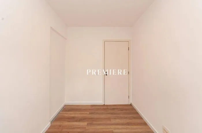 Apartamento com 2 dormitórios à venda, 69 m² por R$ 700.000,00 - Batel - Curitiba/PR