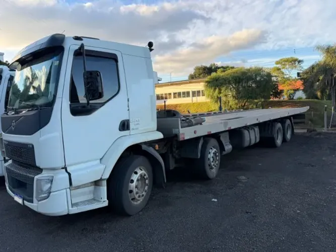 Vm 270 6x2 ano 2022 + Platafroma 