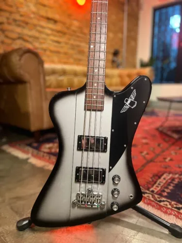 Baixo Epiphone Thunderbird Silverburst