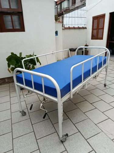 Cama hospitalar 