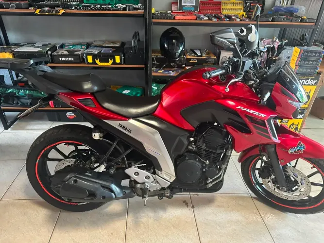 Fazer 250 2022 em dias no ponto de transferir