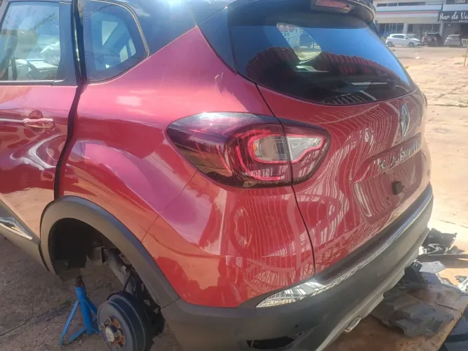 Sucata captur icônico 2023 $10mil