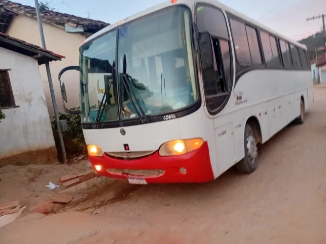 Ônibus Volkswagen ano 2002/2003