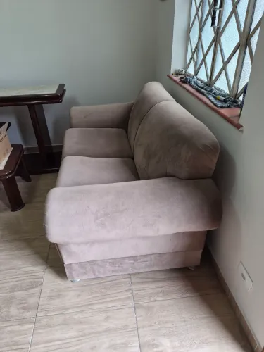 Sofá 2 lugares