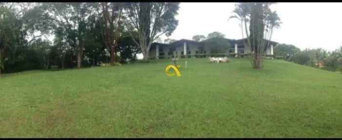 Casa de Veraneio à Venda no Condomínio Enseada Azul, Paranapanema 9 Dormitórios, Lazer Co