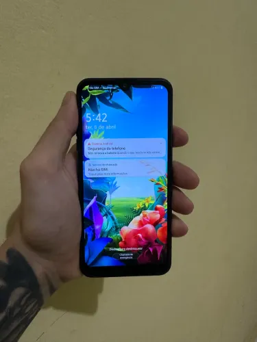 Smartphone LG K40S 