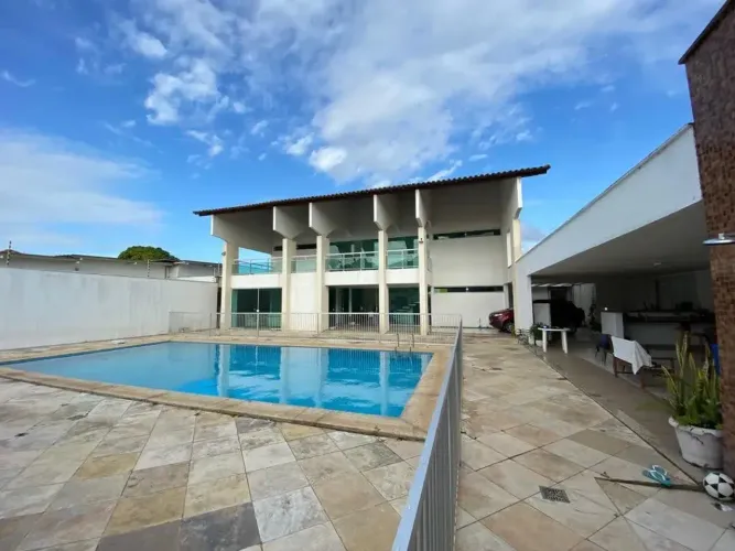 Mansão no Olho dÁgua | 1.000m² Terreno | Piscina Semiolímpica | Esquina | Potencial p/ Pré