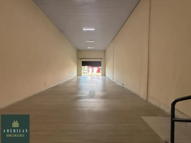 Sala Comercial Avenida Principal Proximo ao Camelódromo