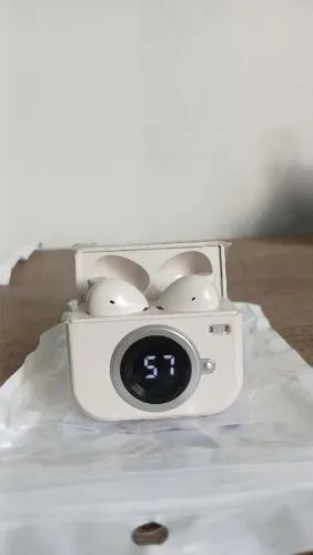 Fones de ouvidos via Bluetooth, ideial para seu dia a dia novos e na caixa.