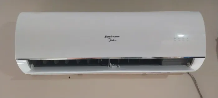 Ar condicionado Springer novo