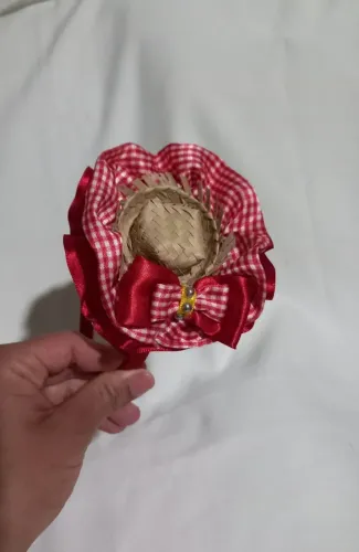 Tiara Junina belíssima 