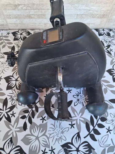Mini bicicleta fisioterapia
