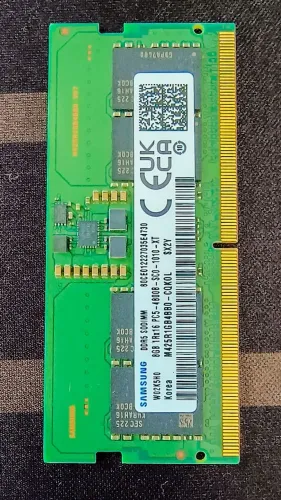 Memória RAM Samsung 8GB DDR5-4800 SODIMM PC5-4800B 1Rx16 M425R1GB4BB0-CQKOL
