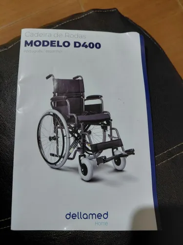 Cadeira de rodas dellamed d400 2 meses de uso