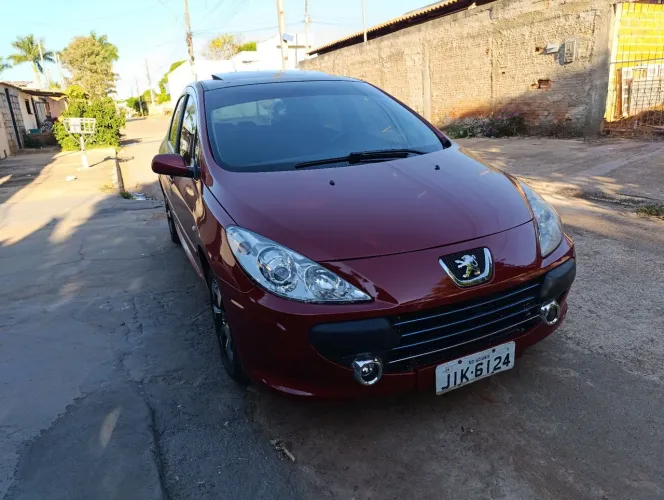 Peugeot 307 Soleil/ Presence 1.6/1.6 Flex 16V 5P 2010