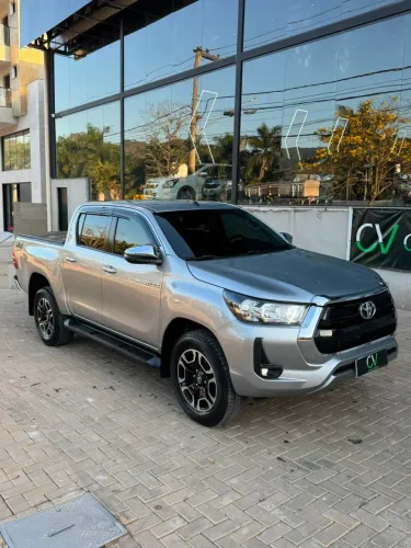 Toyota Hilux CD SRV 4X4 2.8 TDI Diesel Aut. 2021