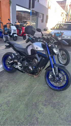 MT-09