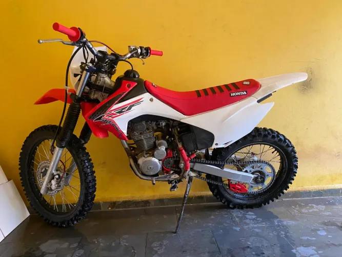 Crf 230f 2016