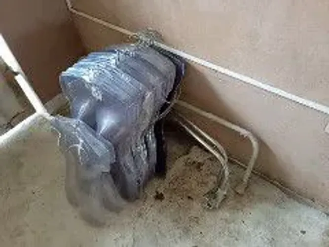 Cabides para loja 
