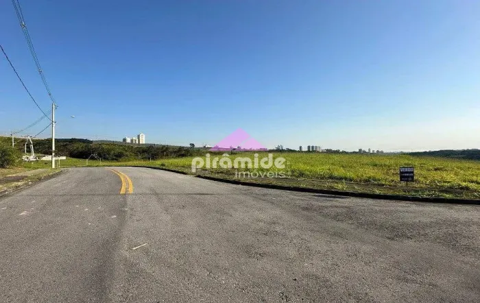 Terreno no Jardim Portugal no Condomínio Recanto da Baronesa em São José dos Campos
