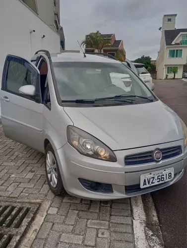 Fiat Idea Essence 1.6 Flex 16V 5P 2013